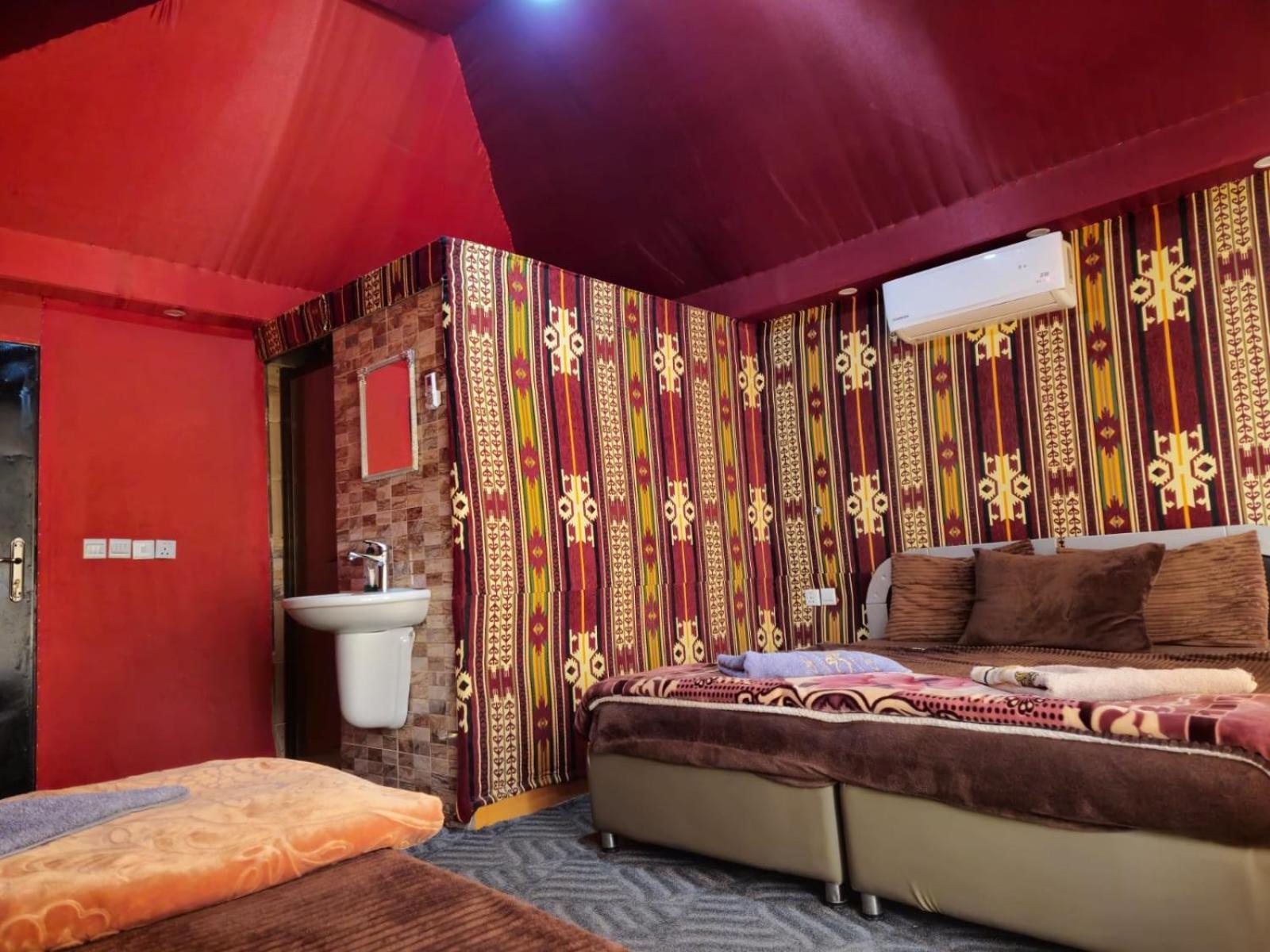 מלון וואדי רם Shakria Bedouin Life Camp מראה חיצוני תמונה