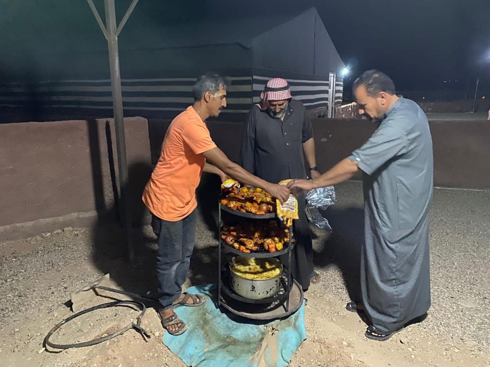 מלון וואדי רם Shakria Bedouin Life Camp מראה חיצוני תמונה